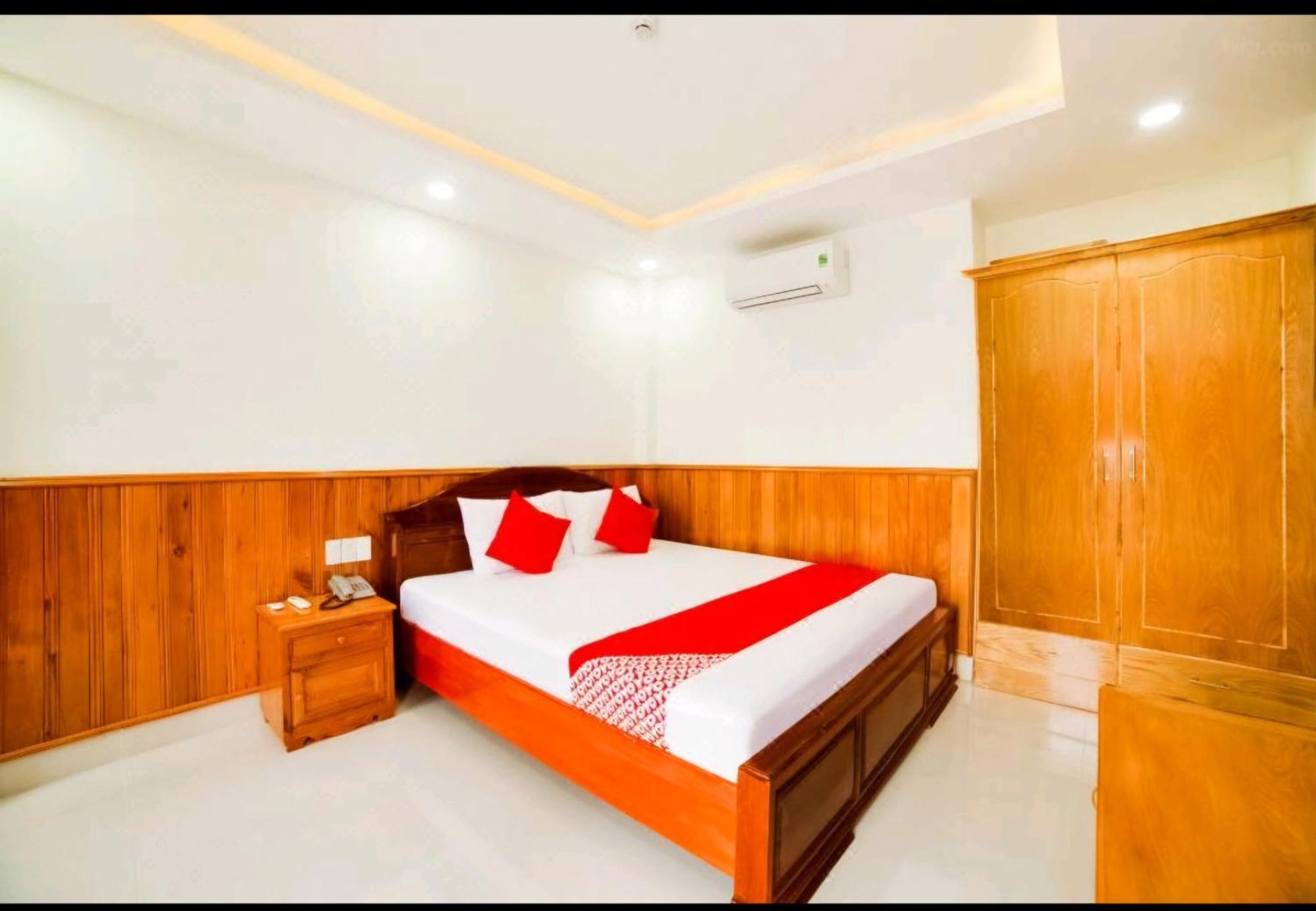 Thien Truong Hotel Nha Trang Buitenkant foto